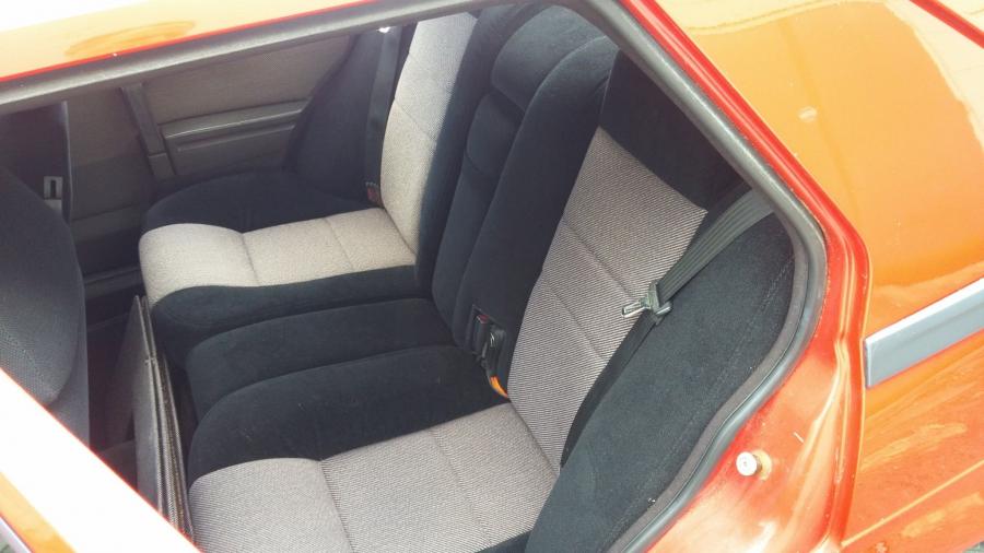 Интерьер Alfa Romeo Milano Verde (161) 1988 года  (фото 28 из 40)